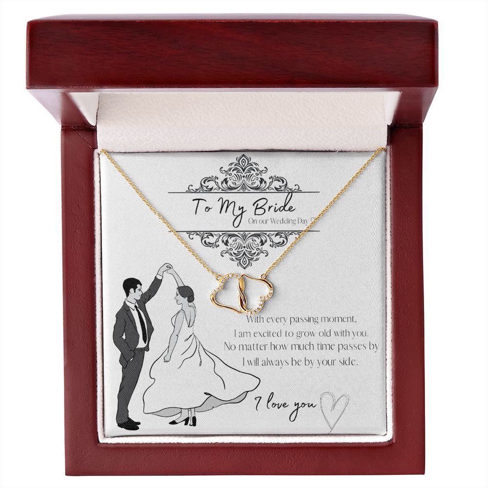 Bride Everlasting Love Necklace Gold 2